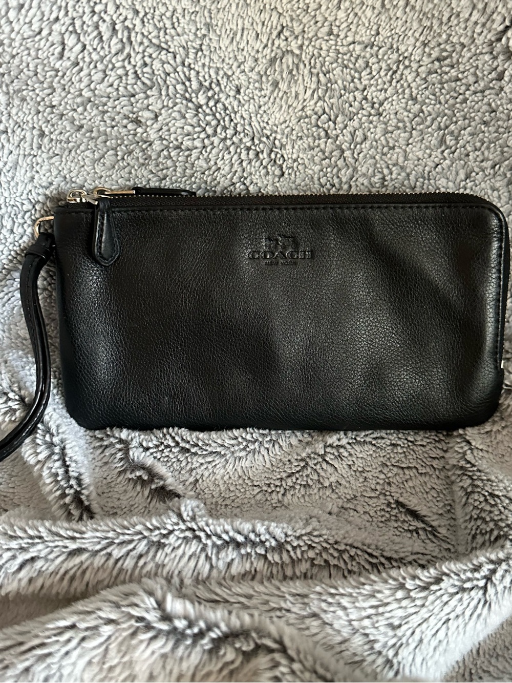 Coach Pebbled Leather Double Zip Wallet Wristlet F54056